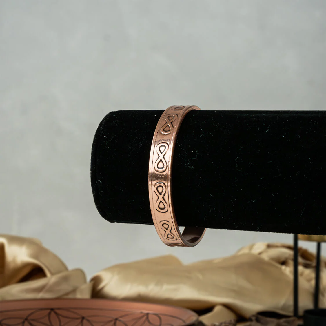 Magnetisches Kupferarmband „Unendlichkeit“ - Image 3