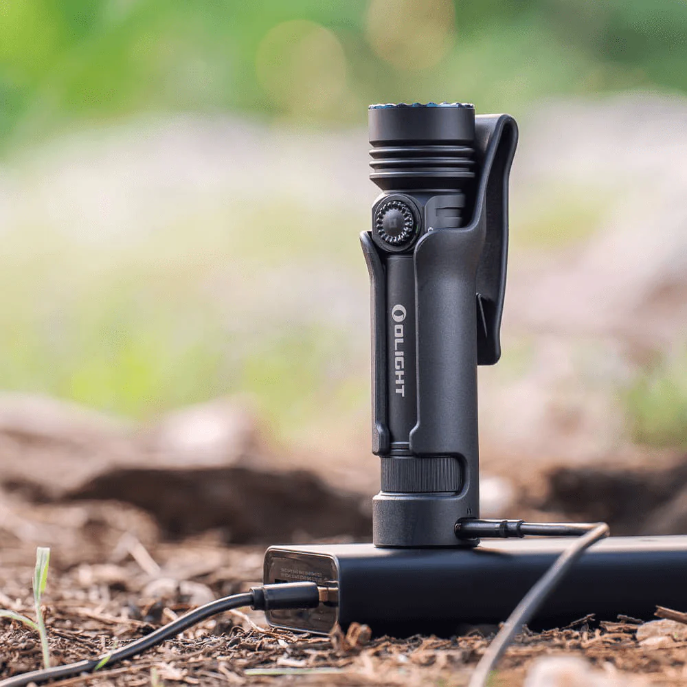 Olight Seeker 4 Pro - Image 4