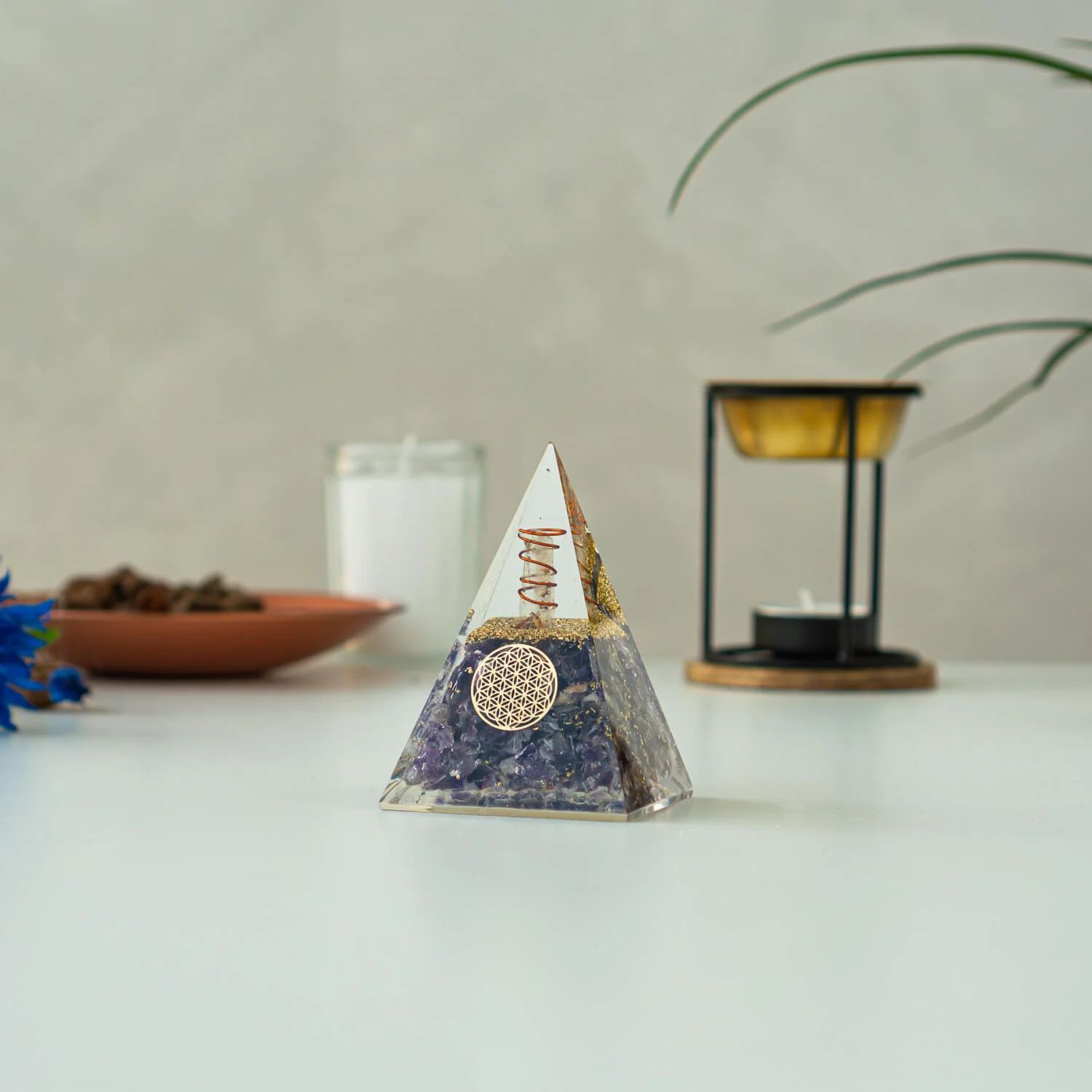 Orgonit Pyramide Amethyst Blume des Lebens - Image 2