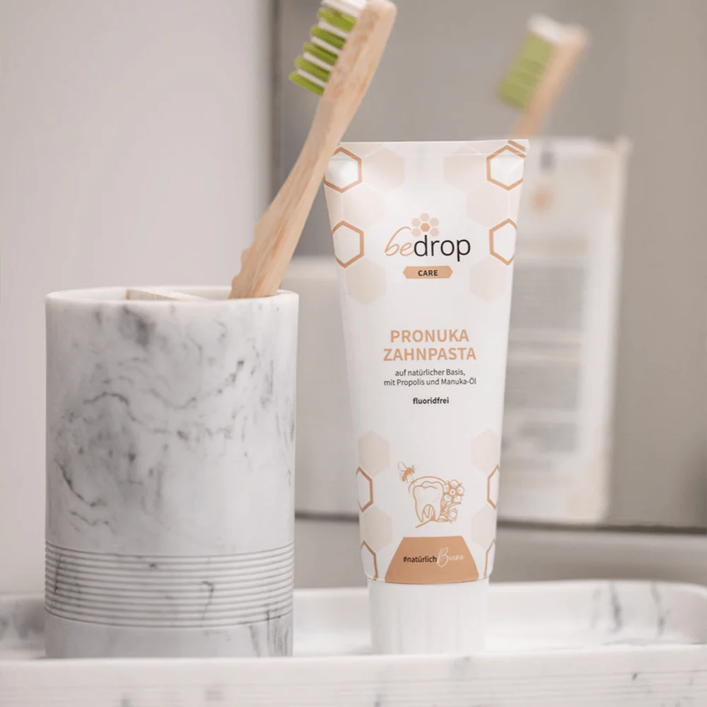 Pronuka Zahnpasta mit Propolis und Manuka-Öl - Image 3