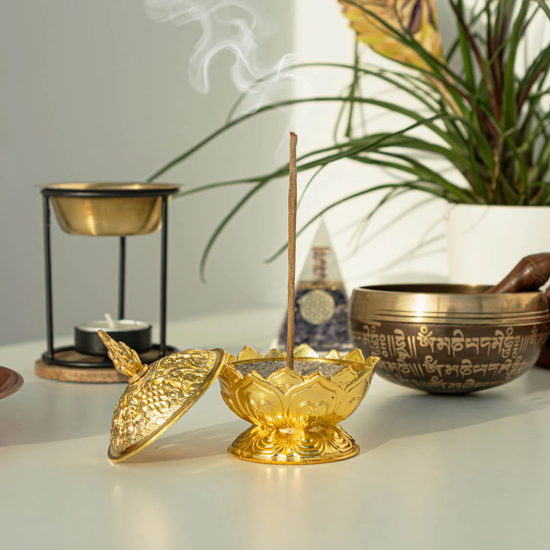 Räucherstäbchenhalter Lotus goldfarbig - Image 3