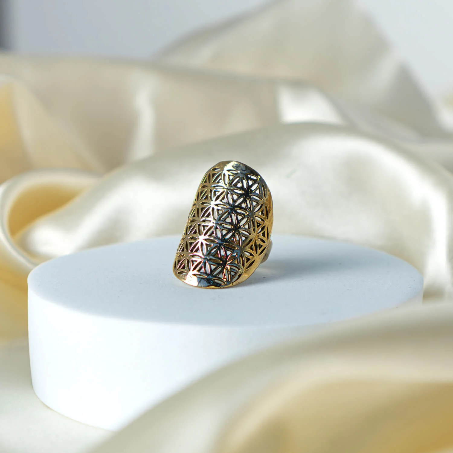 Ring Blume des Lebens vergoldet - Image 3