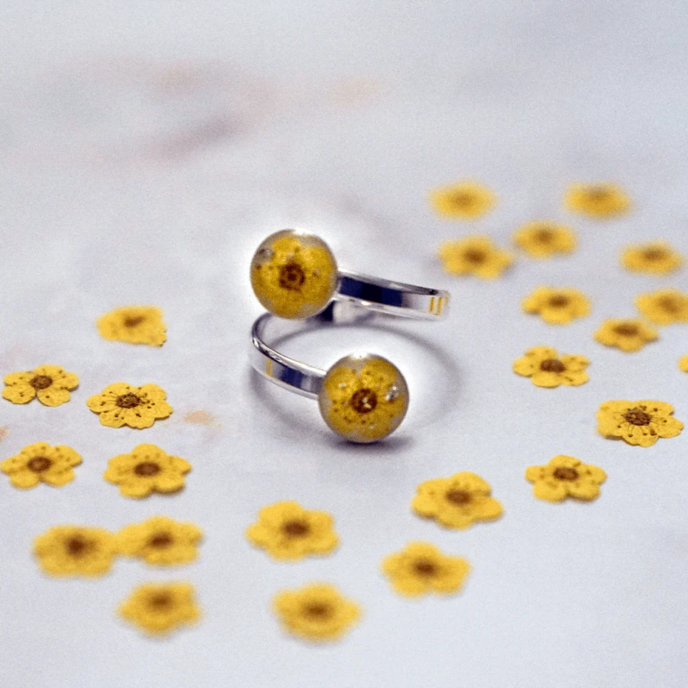 Ring mit gelber Spiere - Image 4